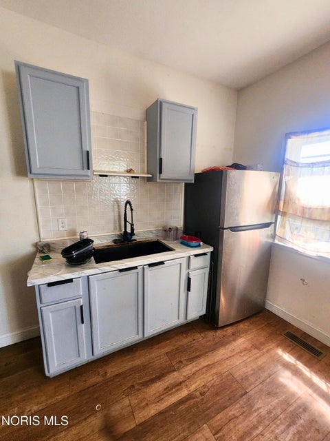 Tiny photo for 3231 Kimball Avenue, Toledo, OH 43610 (MLS # 10012032)