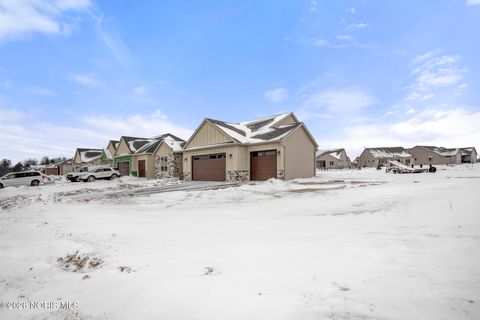 Tiny photo for 9233 Summer Song Lane, Sylvania, OH 43560 (MLS # 10003808)