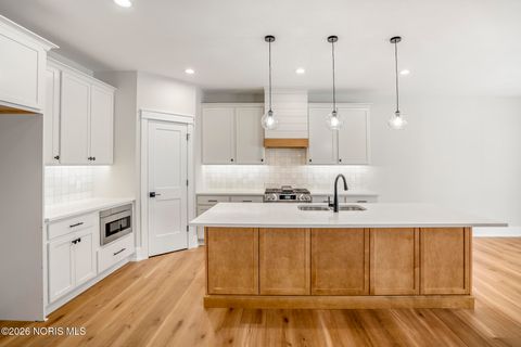 Tiny photo for 9233 Summer Song Lane, Sylvania, OH 43560 (MLS # 10003808)