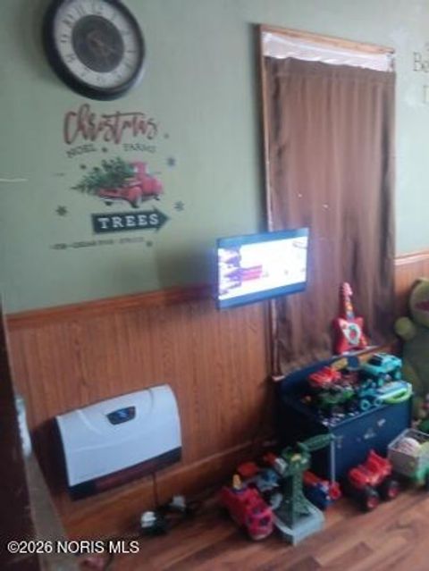 Tiny photo for 14857 U.s. 20, Pioneer, OH 43554 (MLS # 10003538)