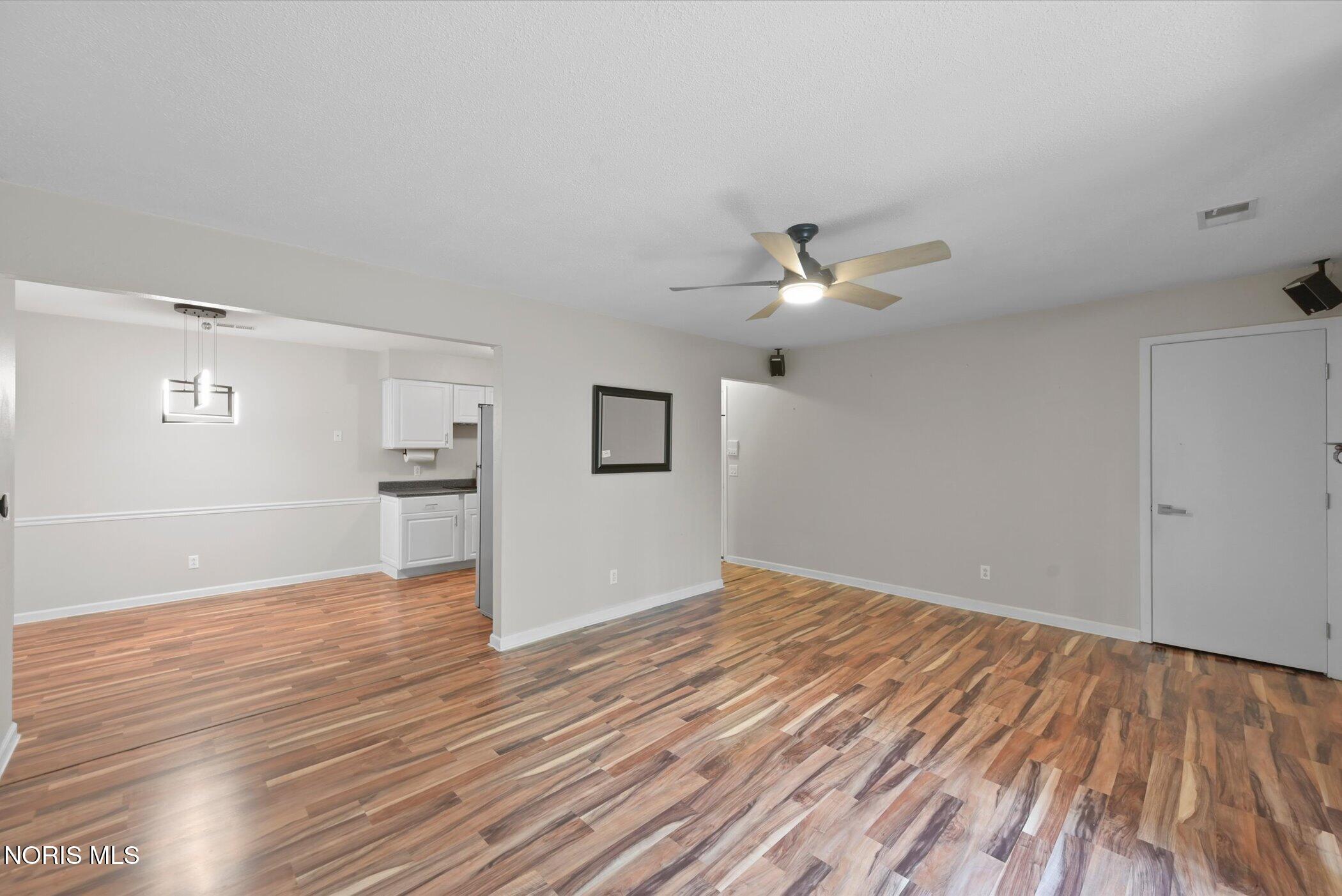 4517 W Bancroft Street # 32