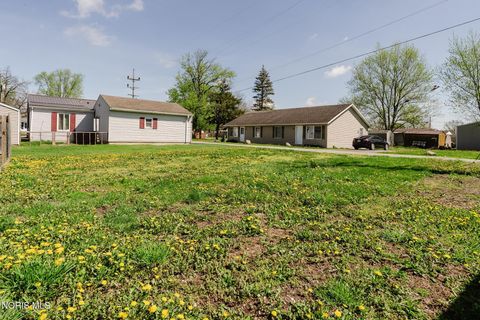 Tiny photo for 1809 Park Street, Findlay, OH 45840 (MLS # 10007952)