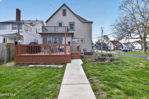 Tiny photo for 4210 Berwick Avenue, Toledo, OH 43612 (MLS # 10006460)