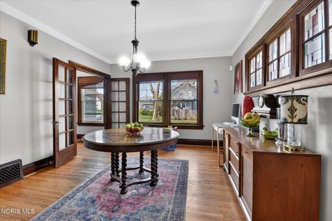 Tiny photo for 4210 Berwick Avenue, Toledo, OH 43612 (MLS # 10006460)