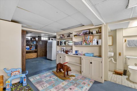 Tiny photo for 4210 Berwick Avenue, Toledo, OH 43612 (MLS # 10006460)