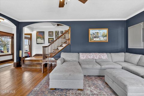 Tiny photo for 4210 Berwick Avenue, Toledo, OH 43612 (MLS # 10006460)