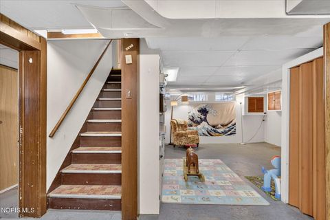 Tiny photo for 4210 Berwick Avenue, Toledo, OH 43612 (MLS # 10006460)