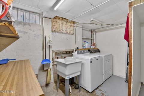 Tiny photo for 4210 Berwick Avenue, Toledo, OH 43612 (MLS # 10006460)