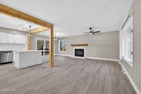 Tiny photo for 2311 Maryann Place, Toledo, OH 43614 (MLS # 10005107)