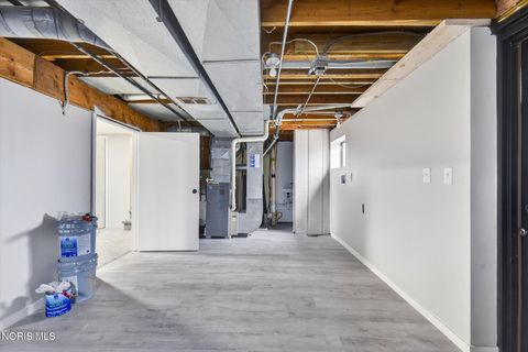 Tiny photo for 2311 Maryann Place, Toledo, OH 43614 (MLS # 10005107)