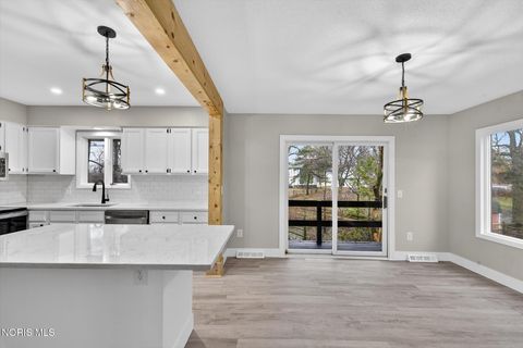 Tiny photo for 2311 Maryann Place, Toledo, OH 43614 (MLS # 10005107)