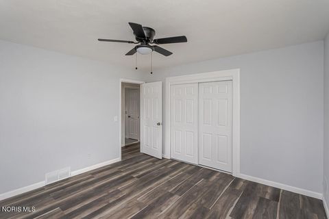 Tiny photo for 5542 Ashdale Court, Toledo, OH 43612 (MLS # 10005241)