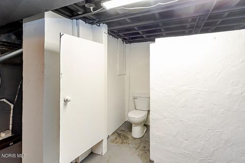 Tiny photo for 5542 Ashdale Court, Toledo, OH 43612 (MLS # 10005241)