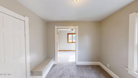 Tiny photo for 4118 Parrakeet Avenue, Toledo, OH 43612 (MLS # 10014455)