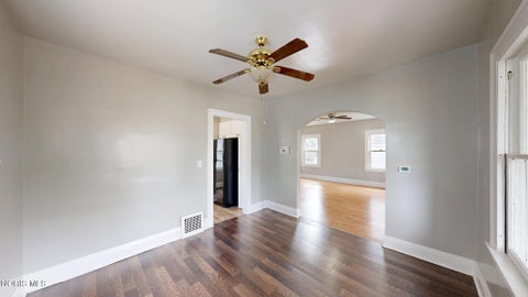 Tiny photo for 4118 Parrakeet Avenue, Toledo, OH 43612 (MLS # 10014455)