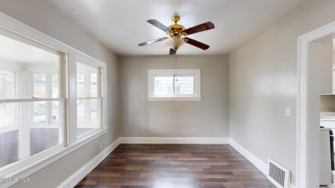 Tiny photo for 4118 Parrakeet Avenue, Toledo, OH 43612 (MLS # 10014455)