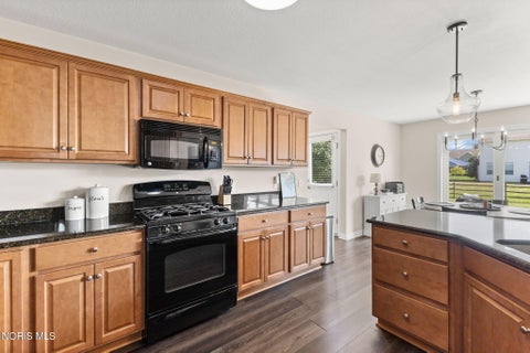 Tiny photo for 25149 Fox Hunt Drive, Perrysburg, OH 43551 (MLS # 10011377)