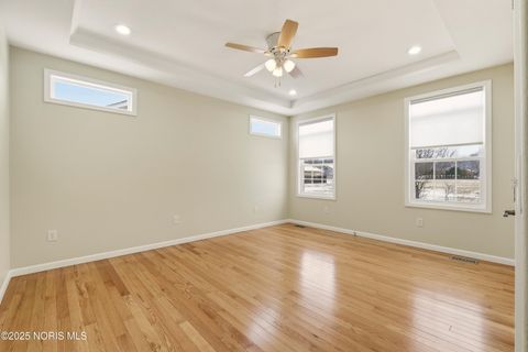 Tiny photo for 900 Tomahawk Lane, Bowling Green, OH 43402 (MLS # 10002587)