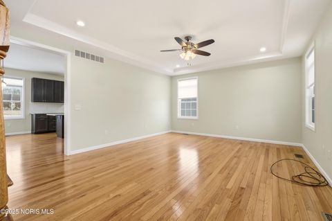 Tiny photo for 900 Tomahawk Lane, Bowling Green, OH 43402 (MLS # 10002587)