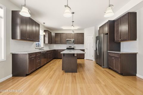 Tiny photo for 900 Tomahawk Lane, Bowling Green, OH 43402 (MLS # 10002587)