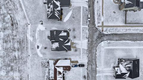 Tiny photo for 900 Tomahawk Lane, Bowling Green, OH 43402 (MLS # 10002587)