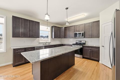 Tiny photo for 900 Tomahawk Lane, Bowling Green, OH 43402 (MLS # 10002587)