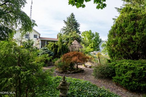 Tiny photo for 133 E Front Street, Napoleon, OH 43545 (MLS # 10010240)