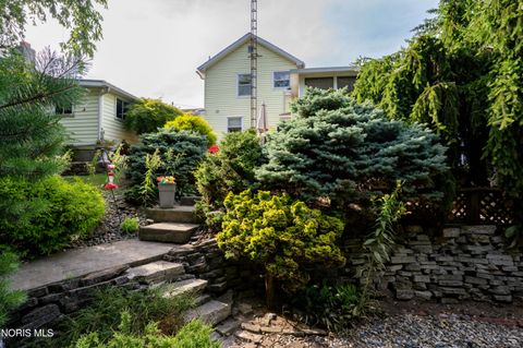 Tiny photo for 133 E Front Street, Napoleon, OH 43545 (MLS # 10010240)