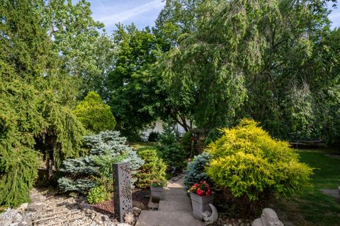 Tiny photo for 133 E Front Street, Napoleon, OH 43545 (MLS # 10010240)
