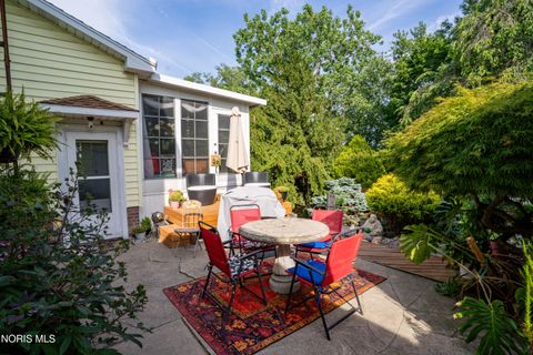 Tiny photo for 133 E Front Street, Napoleon, OH 43545 (MLS # 10010240)
