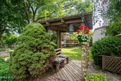 Tiny photo for 133 E Front Street, Napoleon, OH 43545 (MLS # 10010240)