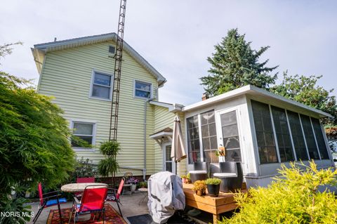 Tiny photo for 133 E Front Street, Napoleon, OH 43545 (MLS # 10010240)