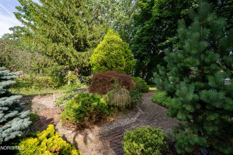 Tiny photo for 133 E Front Street, Napoleon, OH 43545 (MLS # 10010240)