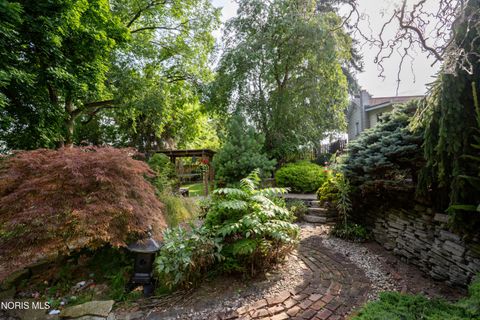 Tiny photo for 133 E Front Street, Napoleon, OH 43545 (MLS # 10010240)