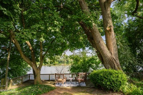 Tiny photo for 133 E Front Street, Napoleon, OH 43545 (MLS # 10010240)