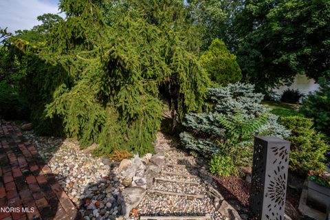 Tiny photo for 133 E Front Street, Napoleon, OH 43545 (MLS # 10010240)