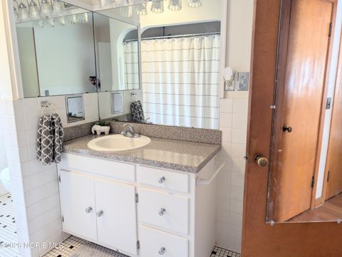 Tiny photo for 4913 Evansport Road, Defiance, OH 43512 (MLS # 10004004)