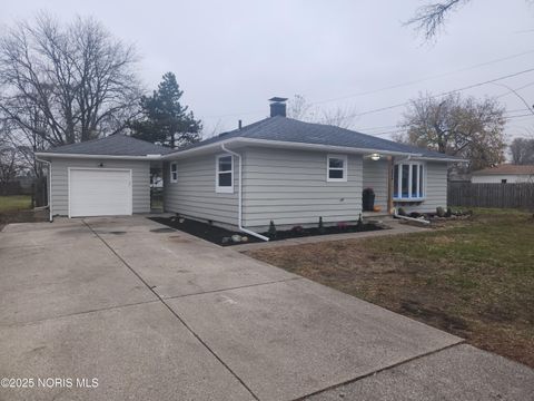Tiny photo for 5026 Geer Lane, Toledo, OH 43615 (MLS # 10001768)