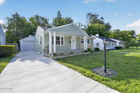 Tiny photo for 732 Moran Avenue, Toledo, OH 43607 (MLS # 10010344)