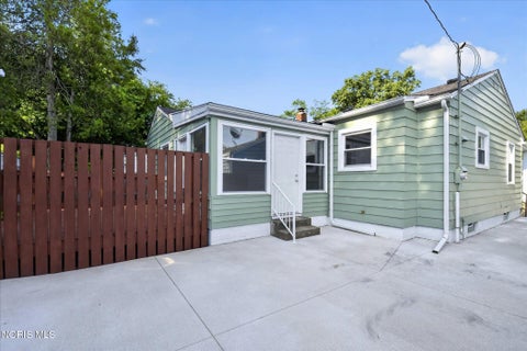 Tiny photo for 732 Moran Avenue, Toledo, OH 43607 (MLS # 10010344)