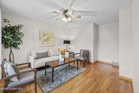 Tiny photo for 525 Orchard View Drive, Maumee, OH 43537 (MLS # 10001603)