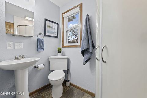 Tiny photo for 525 Orchard View Drive, Maumee, OH 43537 (MLS # 10001603)