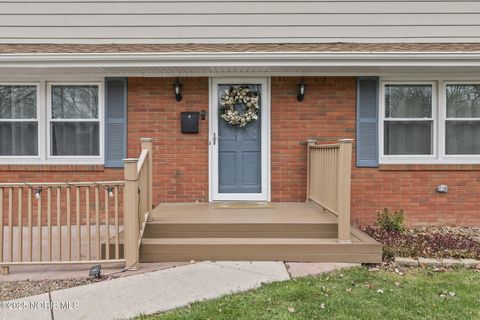 Tiny photo for 525 Orchard View Drive, Maumee, OH 43537 (MLS # 10001603)