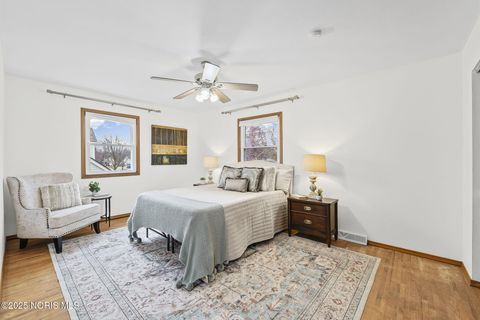 Tiny photo for 525 Orchard View Drive, Maumee, OH 43537 (MLS # 10001603)