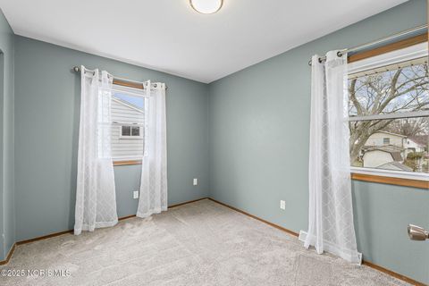 Tiny photo for 525 Orchard View Drive, Maumee, OH 43537 (MLS # 10001603)