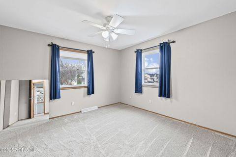 Tiny photo for 525 Orchard View Drive, Maumee, OH 43537 (MLS # 10001603)