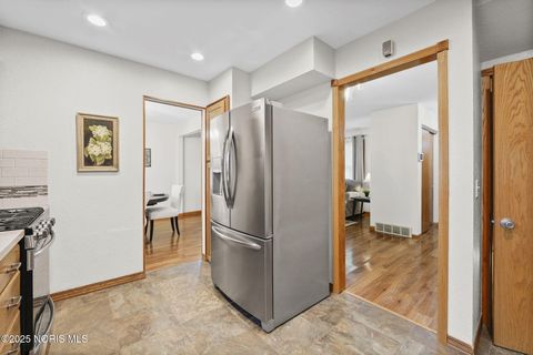 Tiny photo for 525 Orchard View Drive, Maumee, OH 43537 (MLS # 10001603)