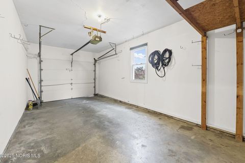 Tiny photo for 525 Orchard View Drive, Maumee, OH 43537 (MLS # 10001603)