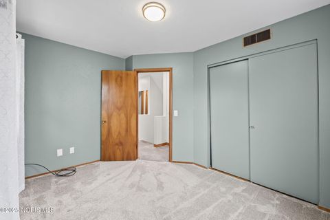 Tiny photo for 525 Orchard View Drive, Maumee, OH 43537 (MLS # 10001603)