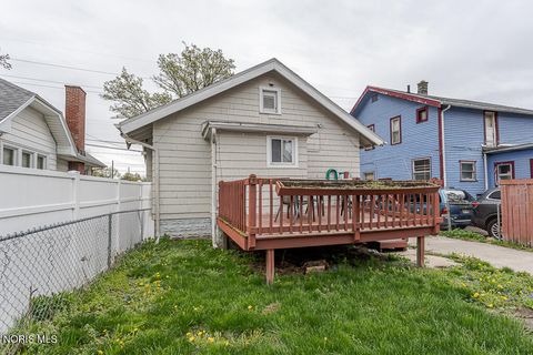 Tiny photo for 4151 Jackman Road, Toledo, OH 43612 (MLS # 10006681)